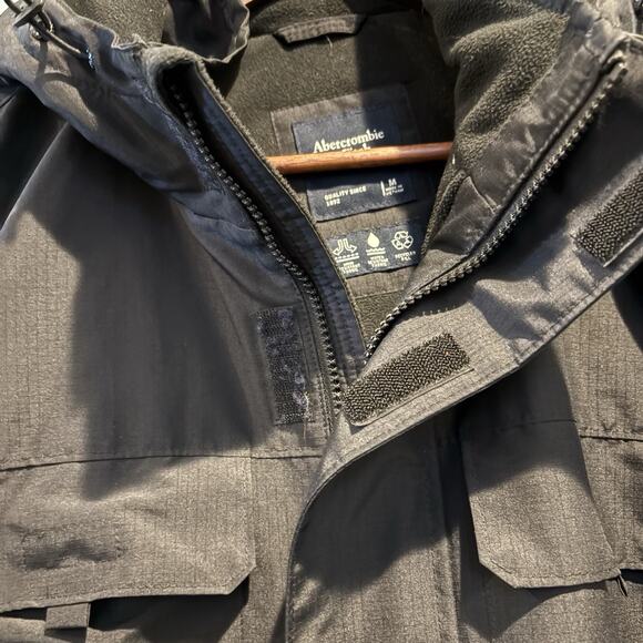 Abercrombie & Fitch Technical Coat Men Medium Black Parka Jacket Hooded Zip - Picture 14 of 16